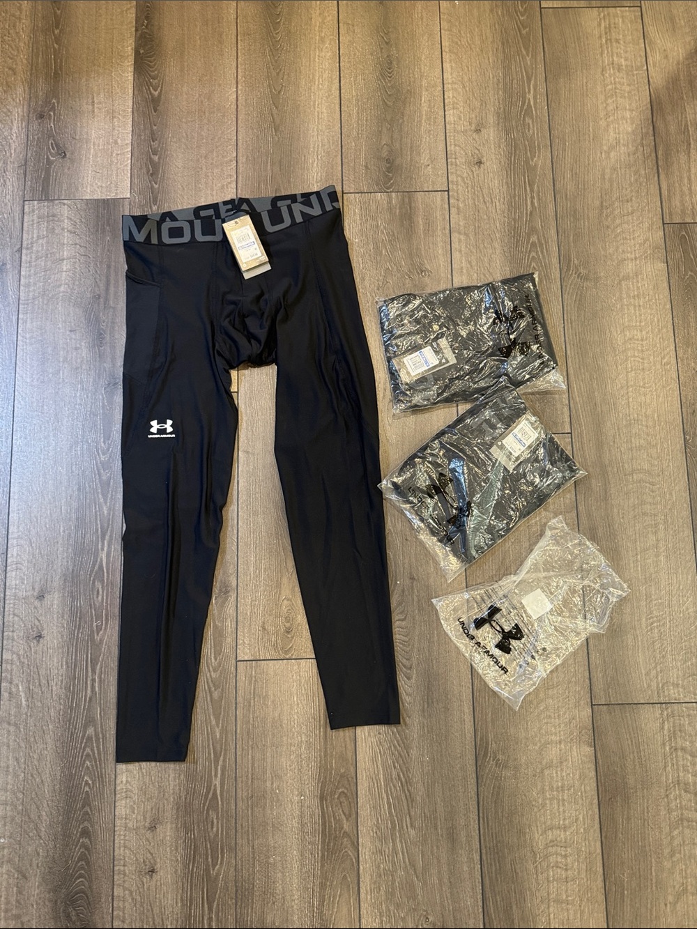 Under Armour Men’s Compression Leggings NWT 3 Pack Sz XL Tall